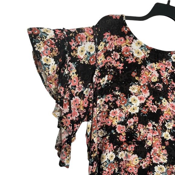 Maurices Plus Size Blouse Size 4X Floral Flutter Sleeve Scoop Neck Crinkle Gauze - Picture 7 of 9